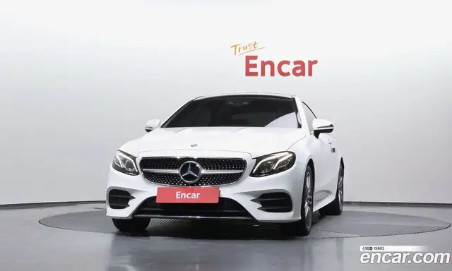 Mercedes-Benz E-Class 2018 1.9 гидро, миниатюра 3
