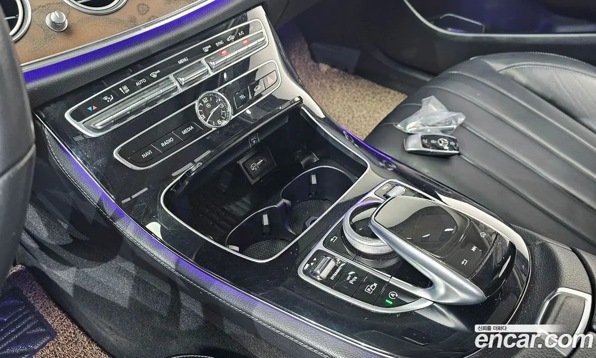 Mercedes-Benz E-Class 2019 1.9 гидро, фото 23