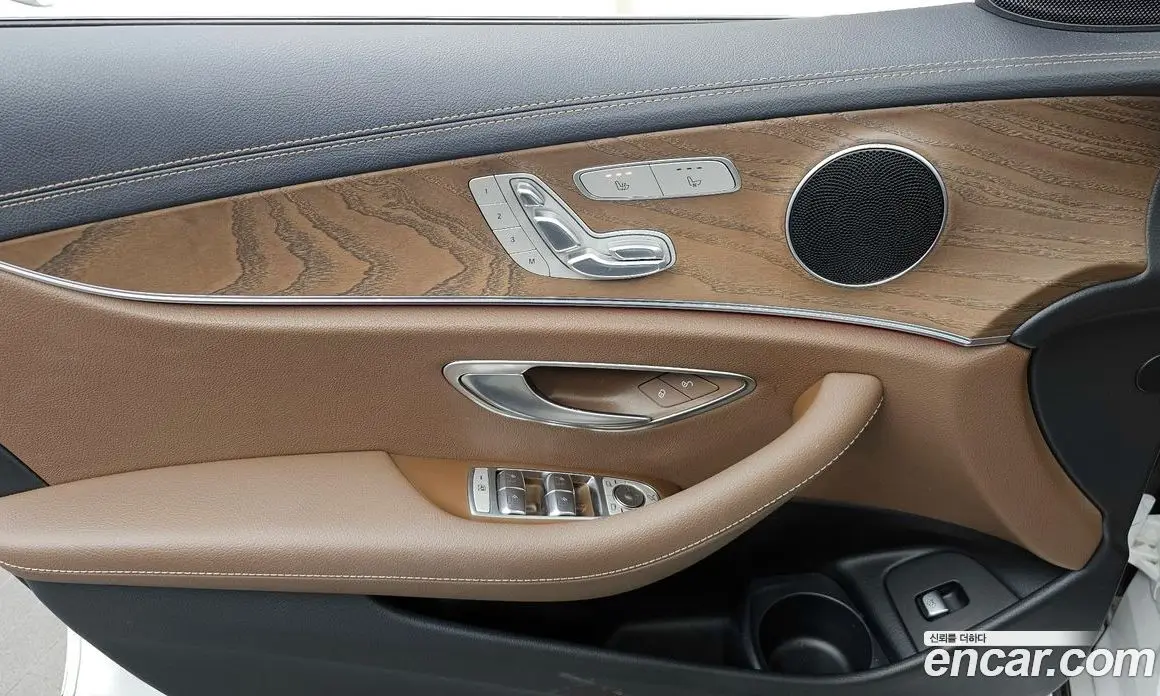 Mercedes-Benz E-Class 2021 2.0 автомат (гидро), фото 13