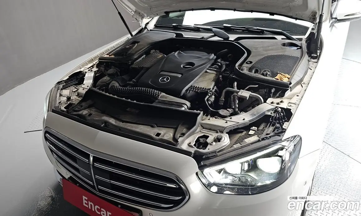 Mercedes-Benz E-Class 2021 2.0 гидро, фото 6