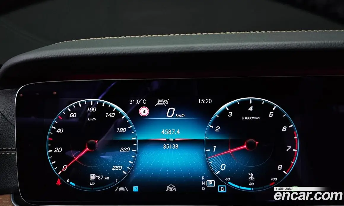 Mercedes-Benz E-Class 2021 2.0 гидро, фото 8