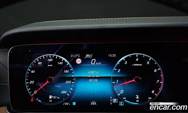 Mercedes-Benz E-Class 2021 2.0 гидро, миниатюра 8