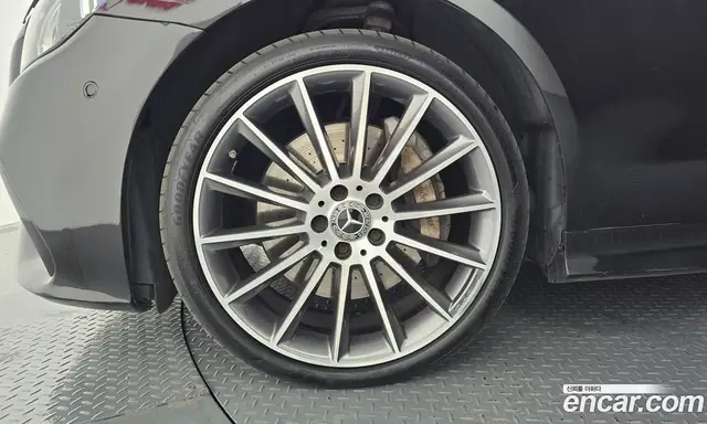 Mercedes-Benz E-Class 2021 3.0 гидро, миниатюра 5 Mercedes-Benz E-Class 2021 3.0 гидро, миниатюра 5