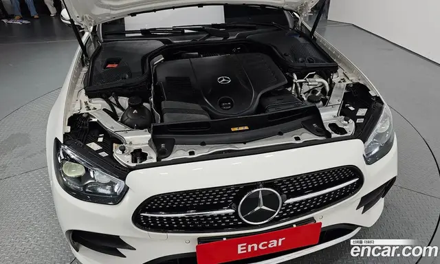 Mercedes-Benz E-Class 2023 3.0 гидро, миниатюра 6