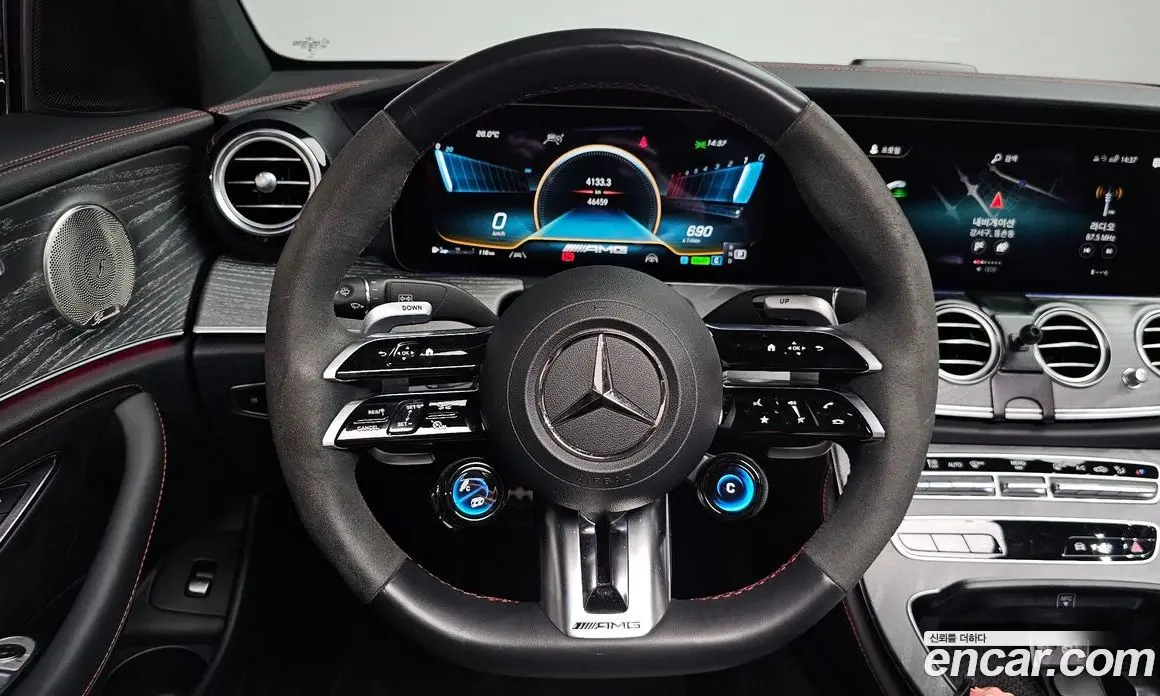Mercedes-Benz E-Class 2023 3.0 гидро, фото 18