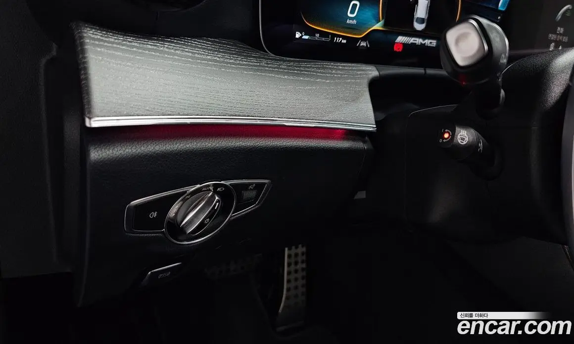 Mercedes-Benz E-Class 2023 3.0 гидро, фото 28