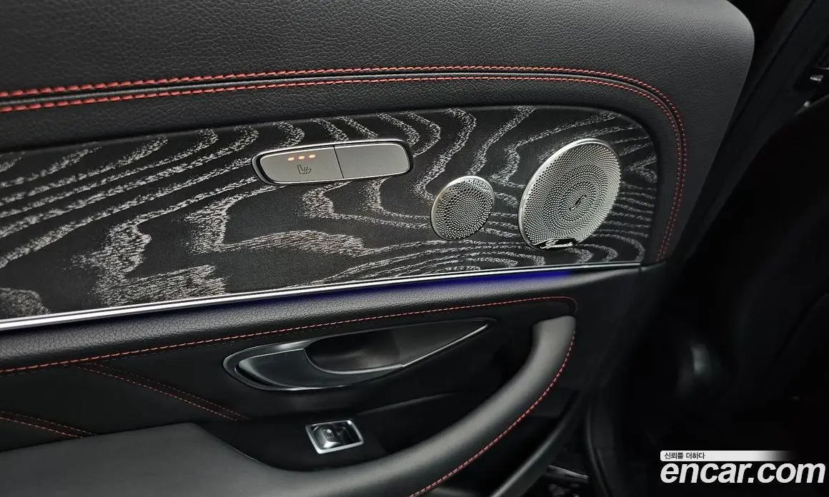 Mercedes-Benz E-Class 2023 3.0 гидро, фото 29