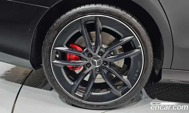 Mercedes-Benz E-Class 2023 3.0 гидро, миниатюра 6