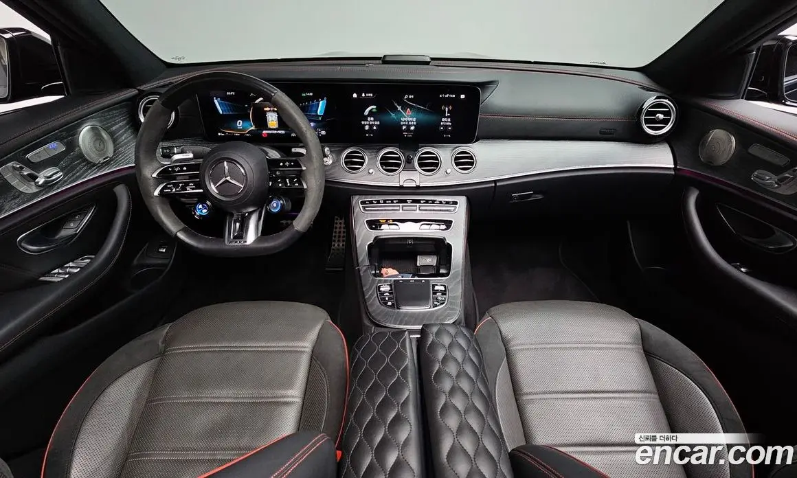 Mercedes-Benz E-Class 2023 3.0 гидро, фото 9