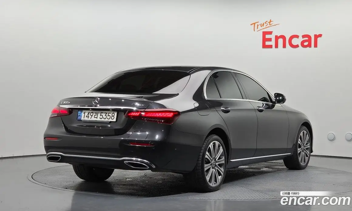 Mercedes-Benz E-Class 2023 2.0 гидро, фото 2 Mercedes-Benz E-Class 2023 2.0 гидро, фото 2