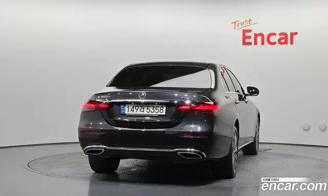 Mercedes-Benz E-Class 2023 2.0 гидро, миниатюра 4 Mercedes-Benz E-Class 2023 2.0 гидро, миниатюра 4