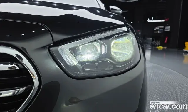 Mercedes-Benz E-Class 2023 2.0 гидро, миниатюра 8 Mercedes-Benz E-Class 2023 2.0 гидро, миниатюра 8