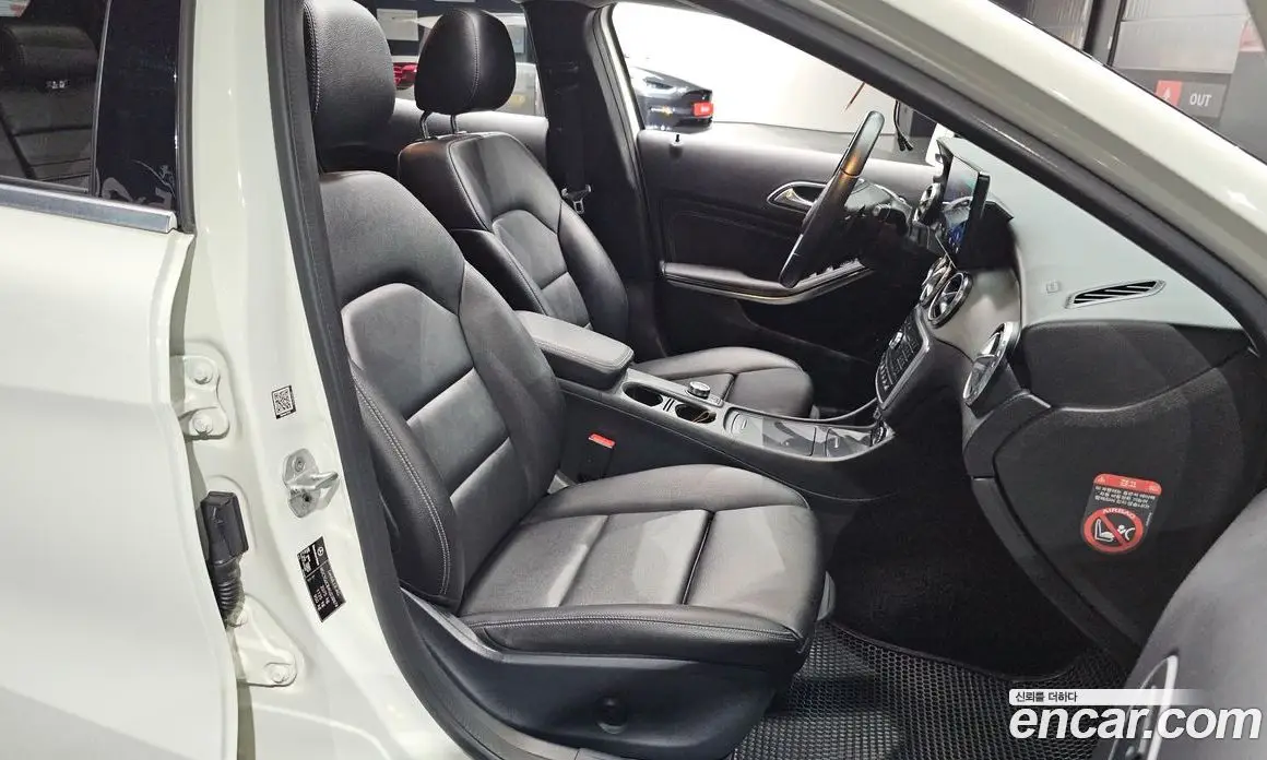 Mercedes-Benz GLA-Class 2016 2.1 гидро, фото 12