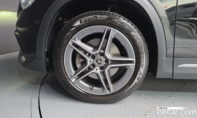 Mercedes-Benz GLA-Class 2023 2.0 гидро, миниатюра 5 Mercedes-Benz GLA-Class 2023 2.0 гидро, миниатюра 5