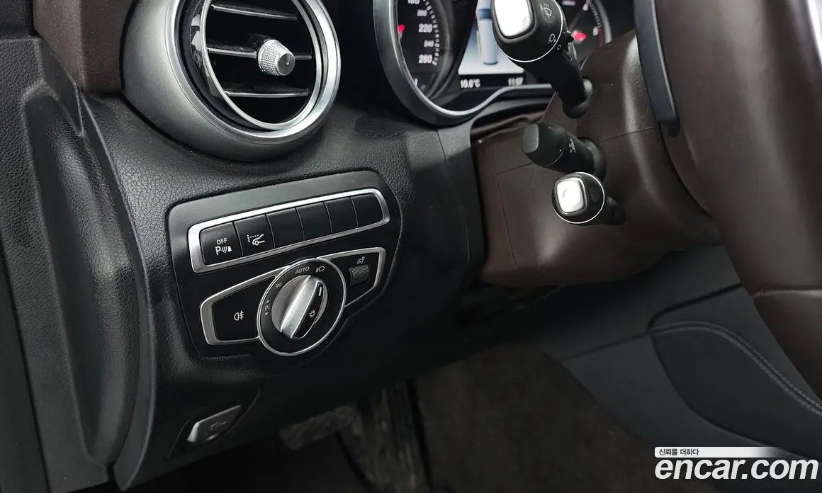 Mercedes-Benz GLC-Class 2018 2.1 гидро, фото 25 Mercedes-Benz GLC-Class 2018 2.1 гидро, фото 25