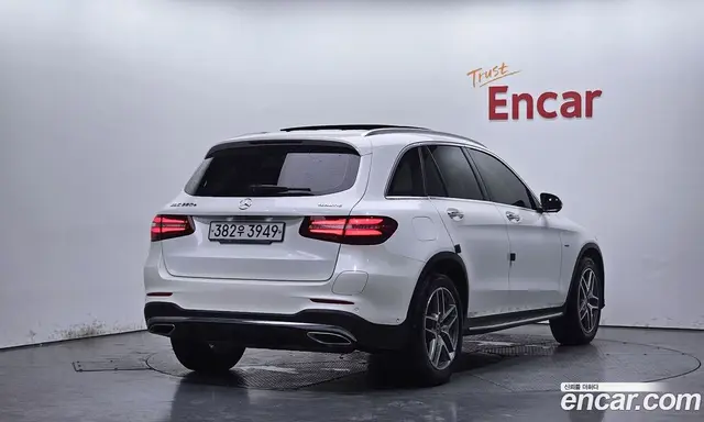 Mercedes-Benz GLC-Class 2018 2.0 гидро, миниатюра 2 Mercedes-Benz GLC-Class 2018 2.0 гидро, миниатюра 2