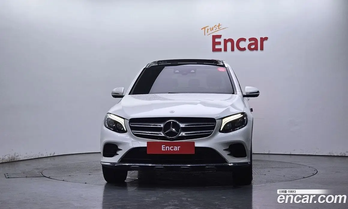 Mercedes-Benz GLC-Class 2018 2.0 гидро, фото 3 Mercedes-Benz GLC-Class 2018 2.0 гидро, фото 3