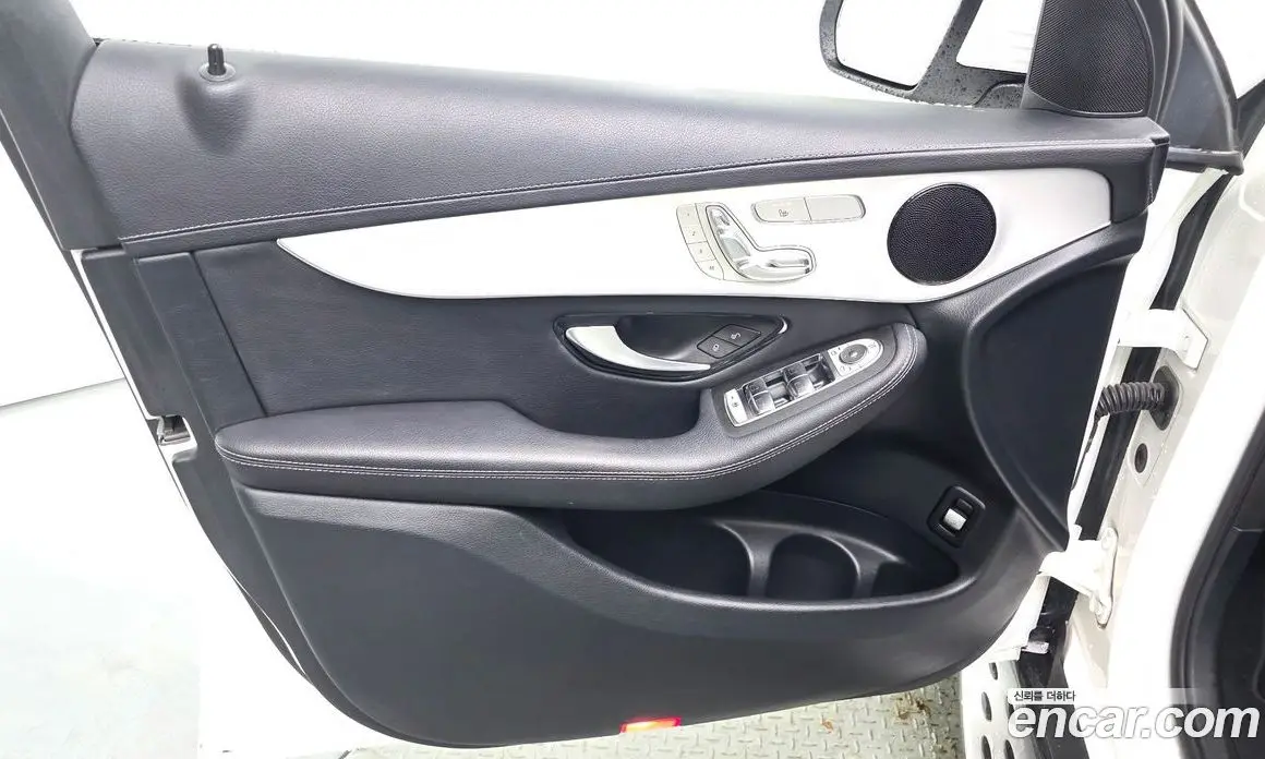 Mercedes-Benz GLC-Class 2021 1.9 гидро, фото 14 Mercedes-Benz GLC-Class 2021 1.9 гидро, фото 14