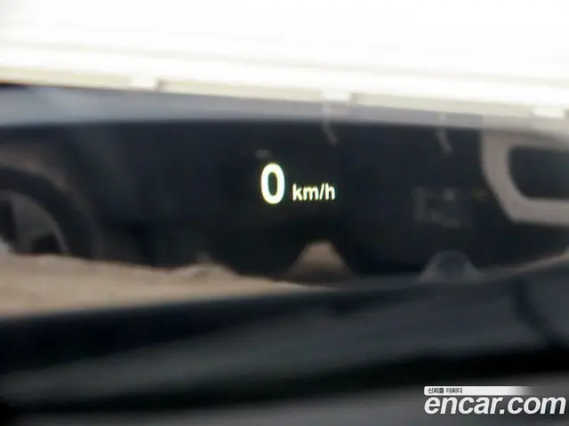 Mini Clubman 2017 2.0 автомат (гидро), миниатюра 11