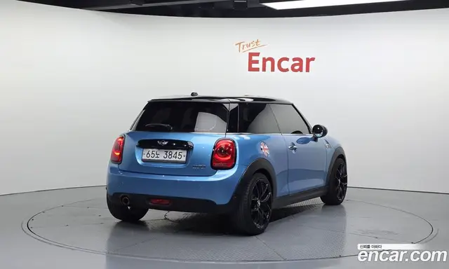 Mini Cooper 2017 1.5 автомат (гидро), миниатюра 2