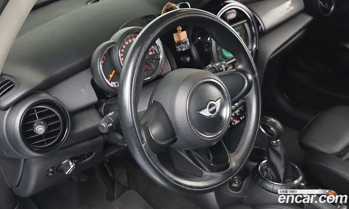 Mini Cooper 2017 1.5 автомат (гидро), фото 15