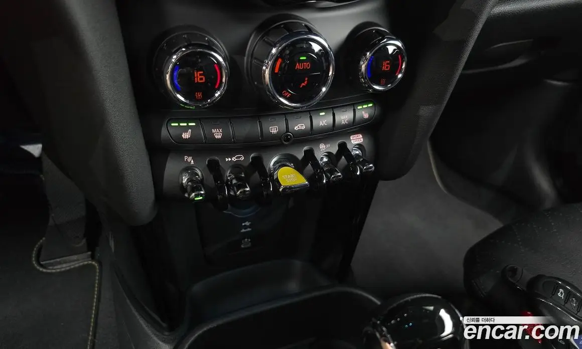 Mini Cooper 2023 автомат (гидро), фото 19