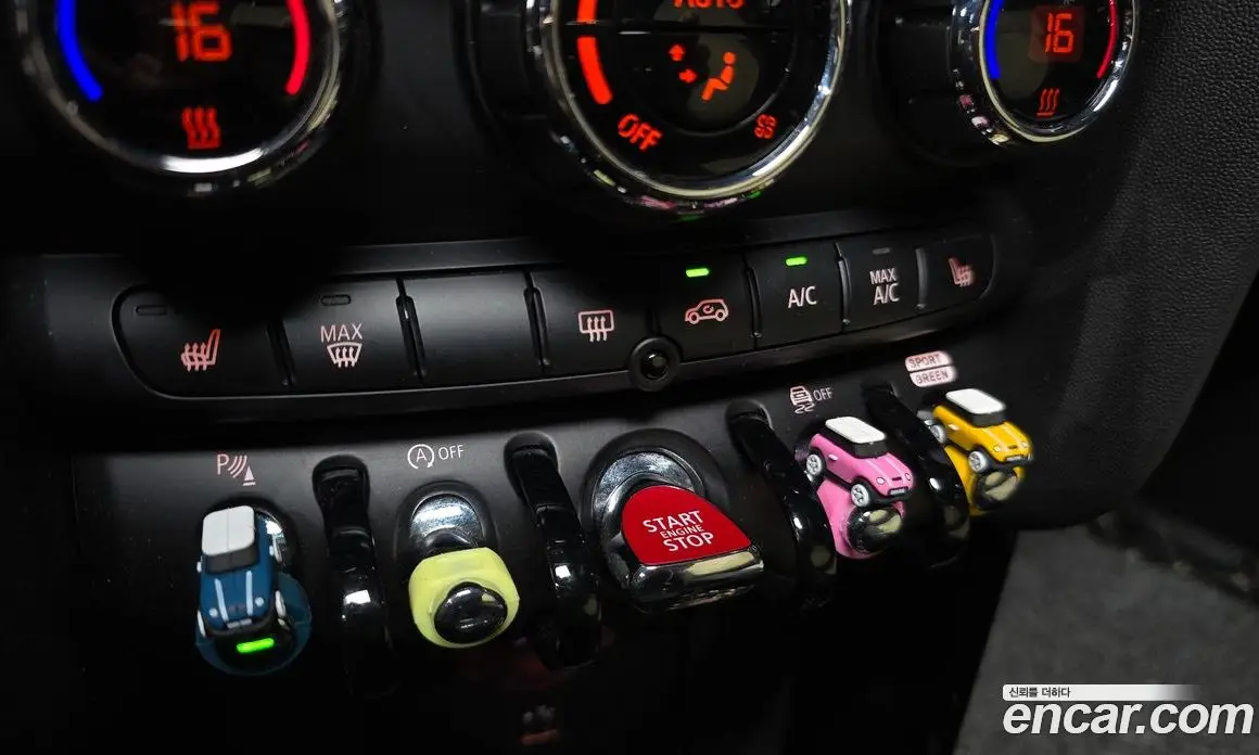 Mini Cooper 2023 2.0 автомат (гидро), фото 24