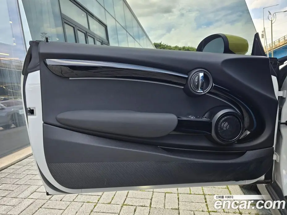 Mini Cooper 2023 автомат (гидро), фото 19