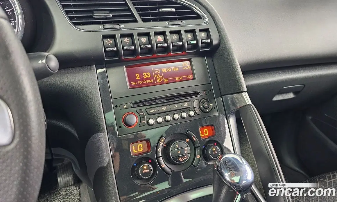 Peugeot 3008 2014 1.6 автомат (гидро), фото 17