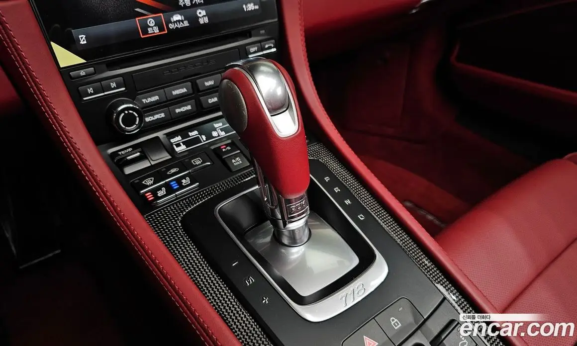 Porsche 718 2024 4.0 автомат (гидро), фото 12