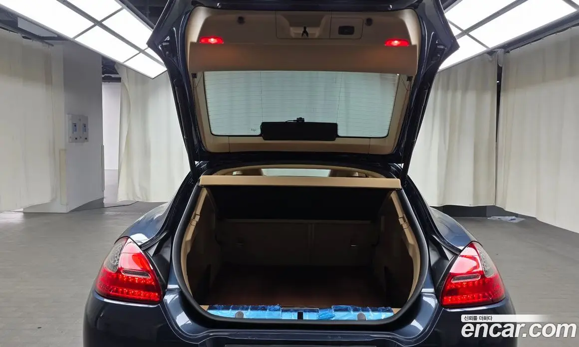 Porsche Panamera 2011 3.6 автомат (гидро), фото 16
