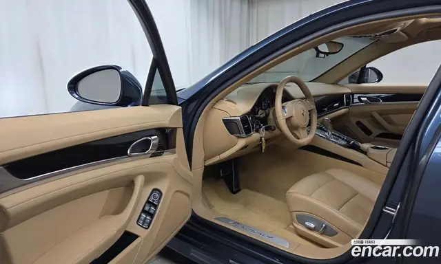 Porsche Panamera 2011 3.6 автомат (гидро), миниатюра 10