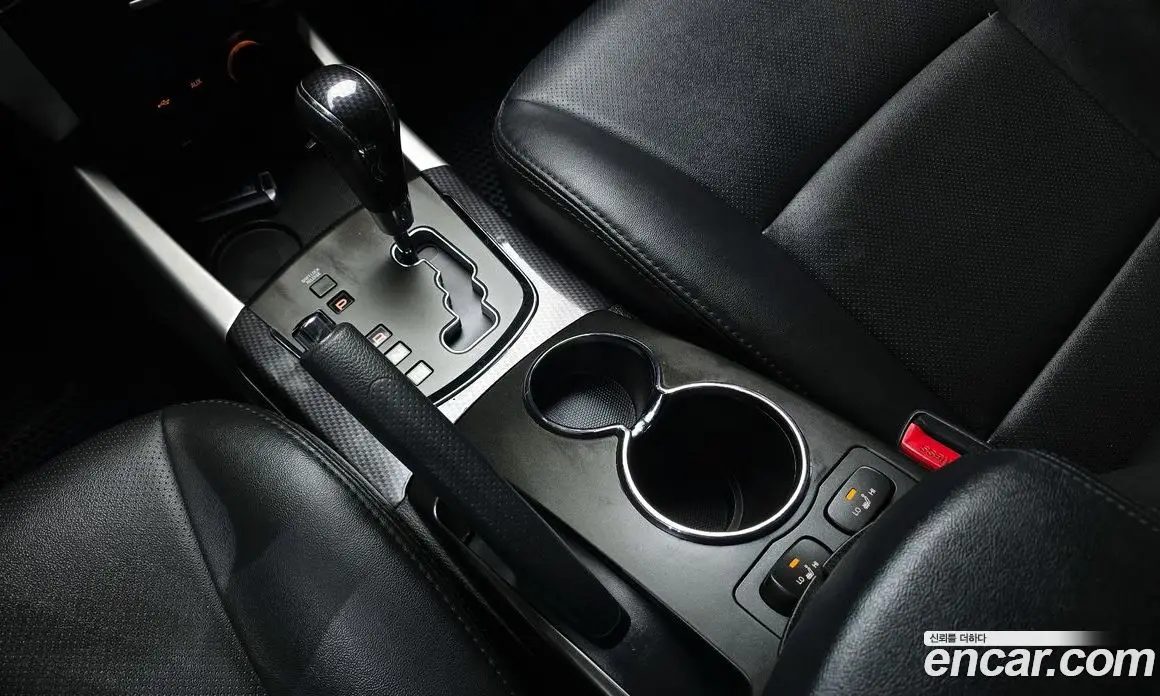 SsangYong Korando 2013 2.0 автомат (гидро), фото 9
