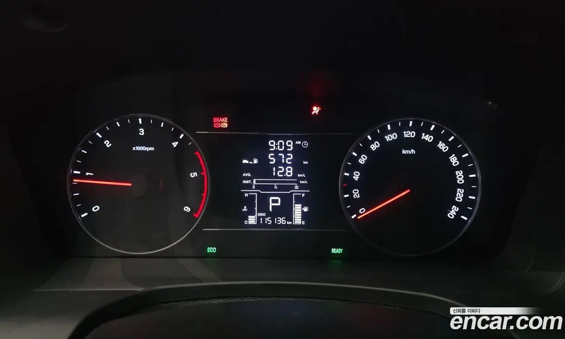 SsangYong Rexton 2018 2.2 автомат (гидро), фото 11