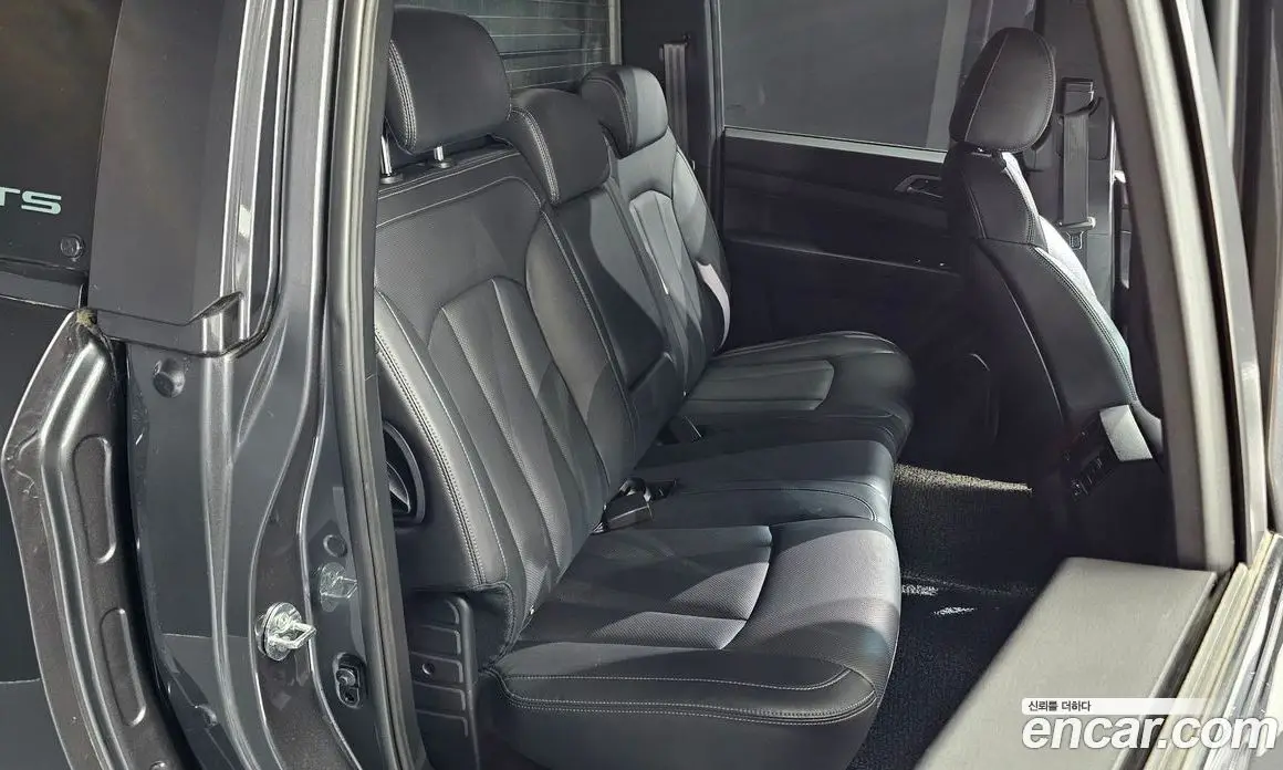 SsangYong Rexton 2023 2.2 автомат (гидро), фото 18