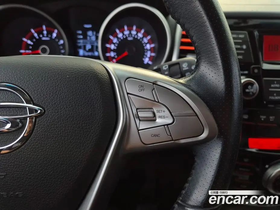 SsangYong TIBOLI 2015 1.6 автомат (гидро), фото 14