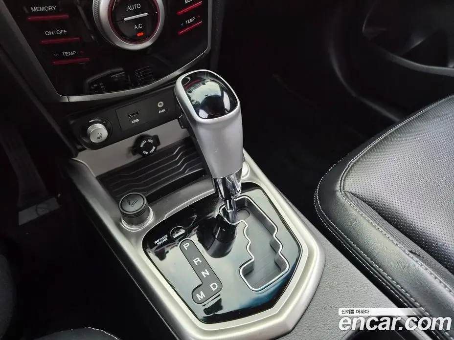 SsangYong TIBOLI 2015 1.6 автомат (гидро), фото 16