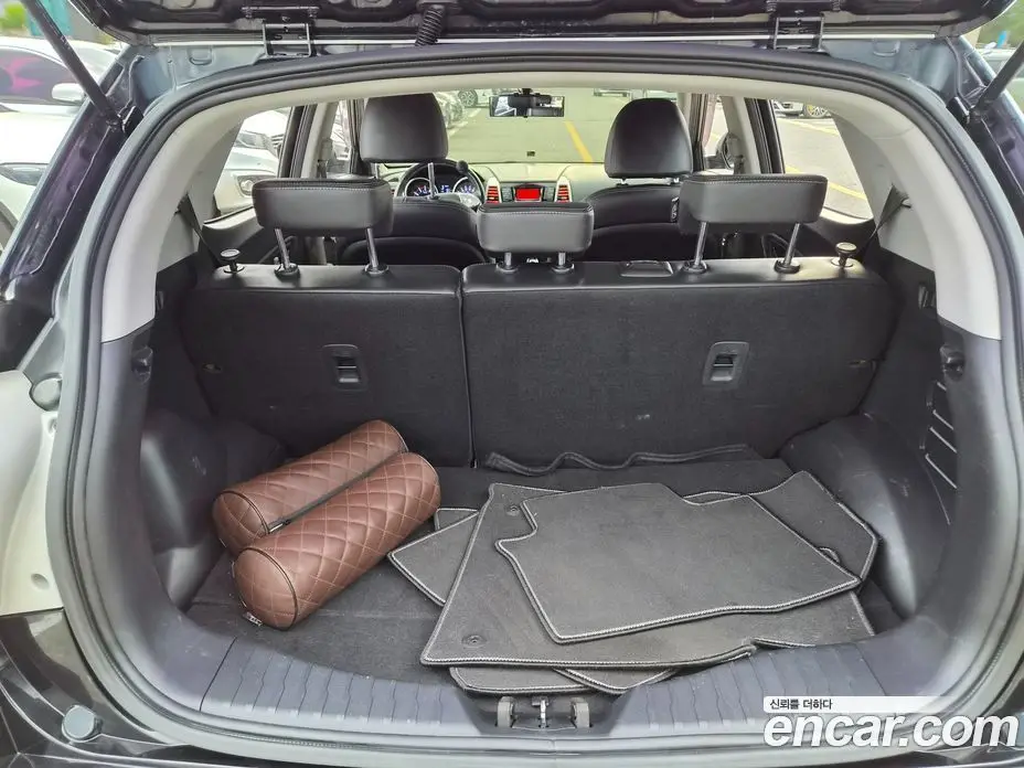 SsangYong TIBOLI 2015 1.6 автомат (гидро), фото 9