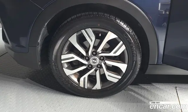 SsangYong TIBOLI 2018 1.6 автомат (гидро), миниатюра 5
