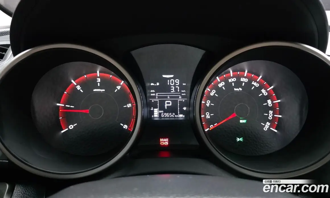 SsangYong TIBOLI 2018 1.6 автомат (гидро), фото 8