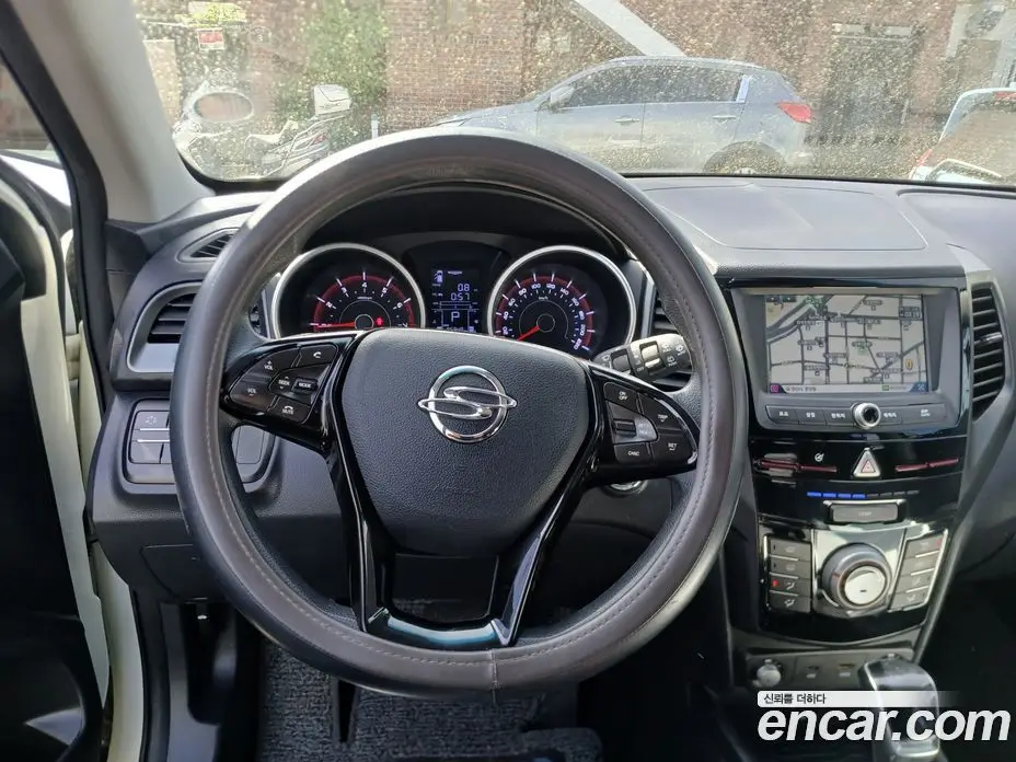 SsangYong TIBOLI 2019 1.6 автомат (гидро), фото 15