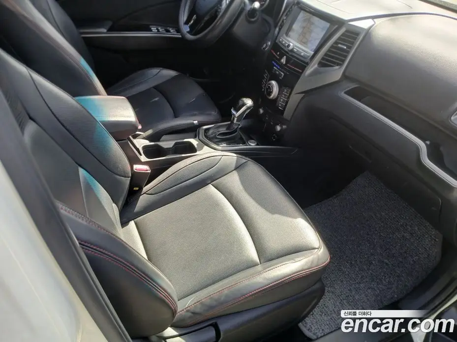 SsangYong TIBOLI 2019 1.6 автомат (гидро), фото 10