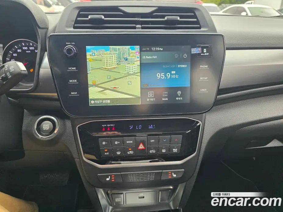 SsangYong TIBOLI 2025 1.6 автомат (гидро), фото 13