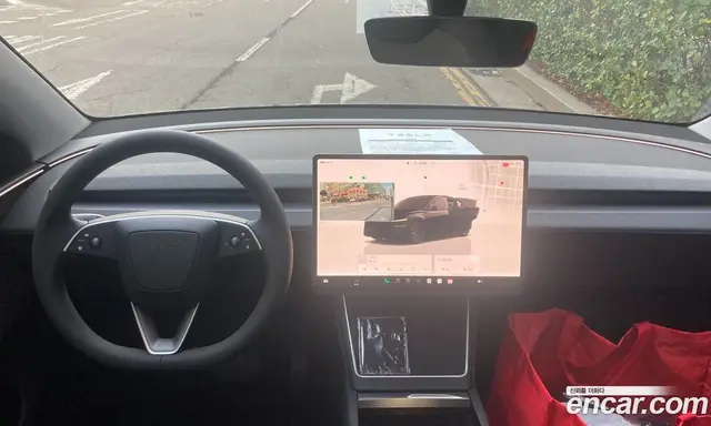 Tesla Model Y 2025 автомат (гидро), миниатюра 8 Tesla Model Y 2025 автомат (гидро), миниатюра 8