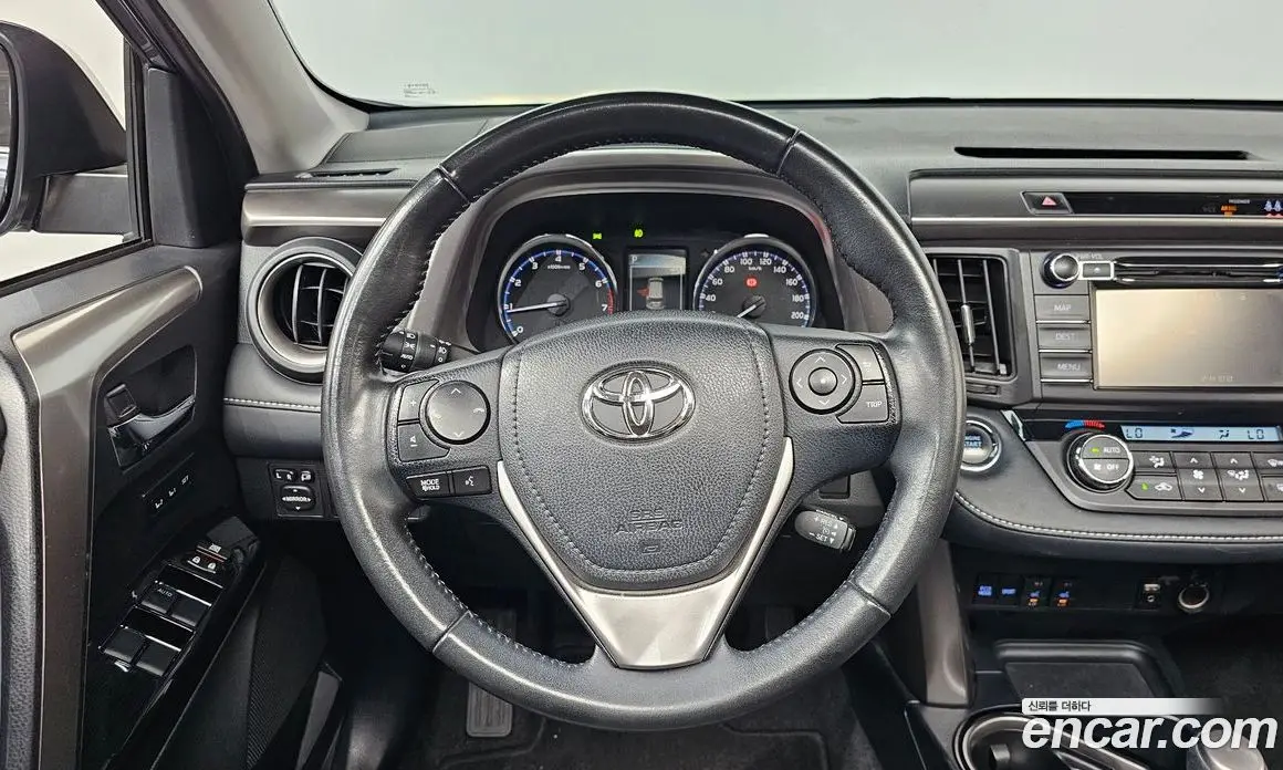 Toyota RAV4 2018 2.5 автомат (гидро), фото 19 Toyota RAV4 2018 2.5 автомат (гидро), фото 19