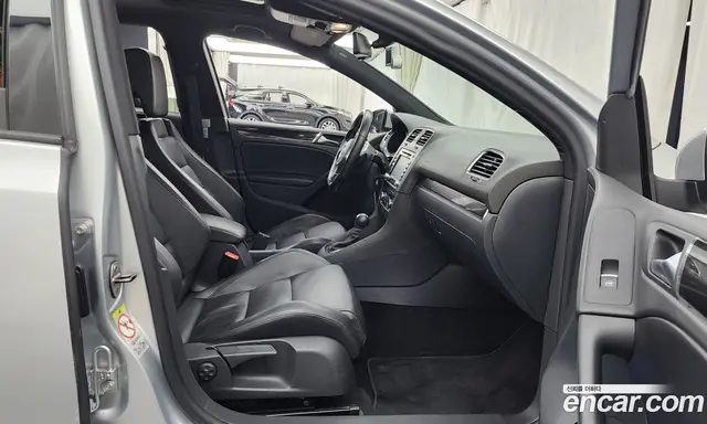 Volkswagen Golf 2010 2.0 автомат (гидро), миниатюра 11