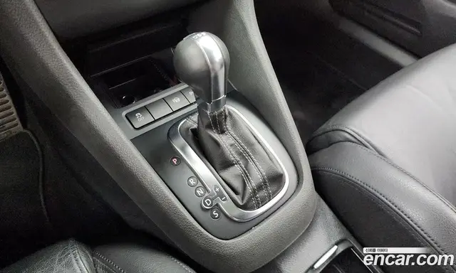 Volkswagen Golf 2010 2.0 автомат (гидро), миниатюра 9
