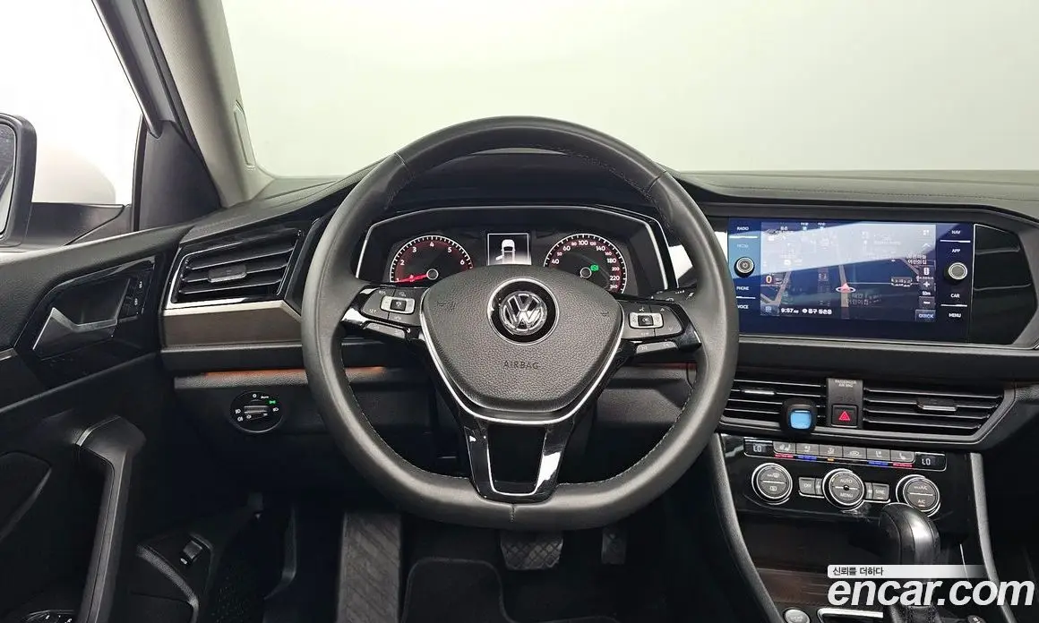 Volkswagen Jetta 2020 1.4 автомат (гидро), фото 13