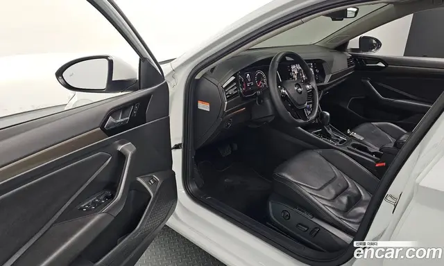 Volkswagen Jetta 2020 1.4 автомат (гидро), миниатюра 10