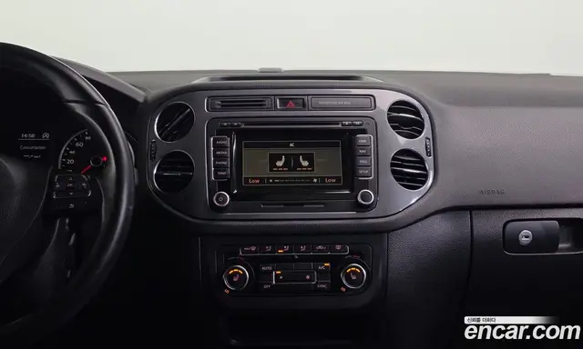 Volkswagen Tiguan 2013 2.0 автомат (гидро), миниатюра 12